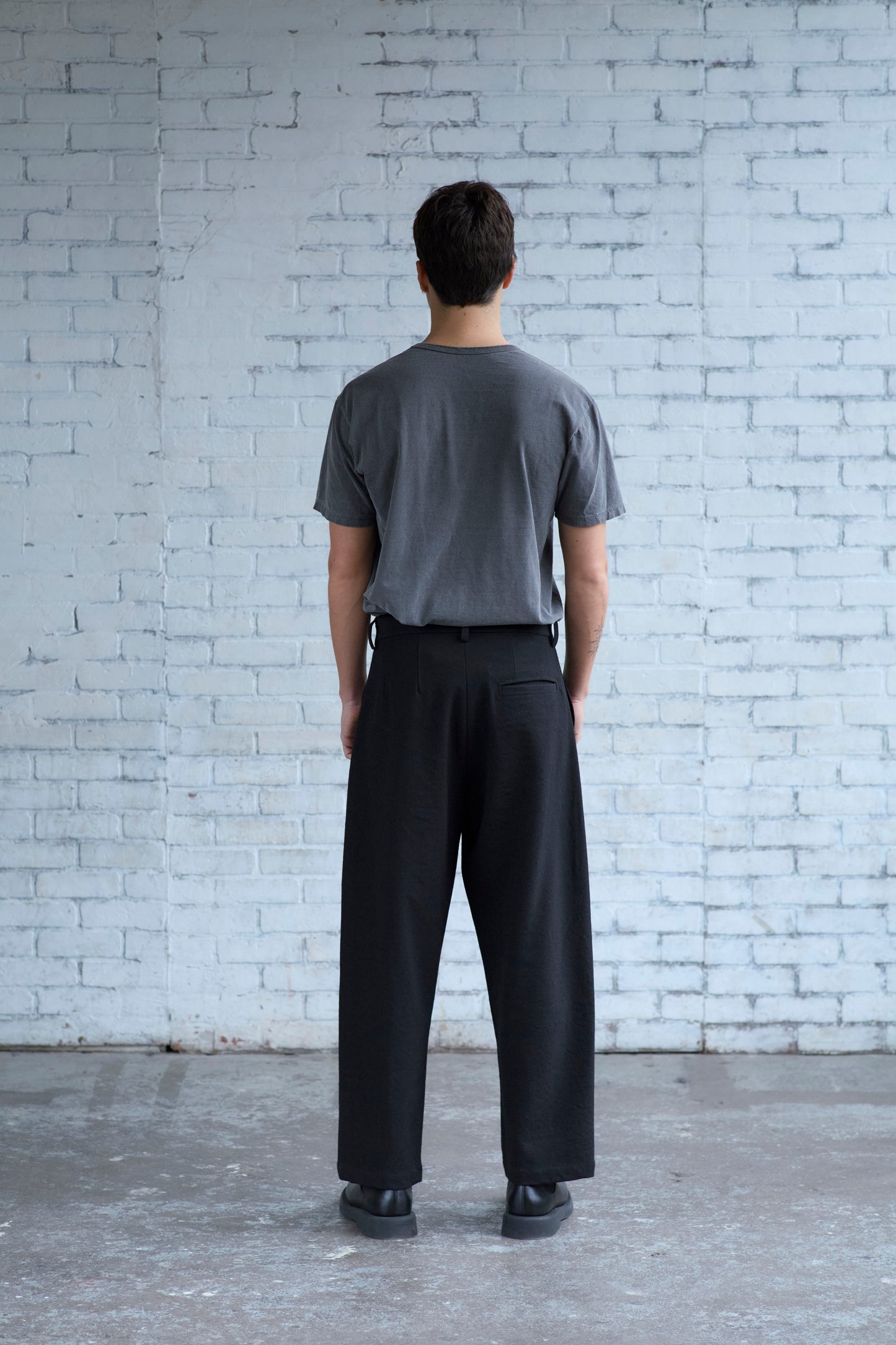 Dress Pants in Wool Gabardine