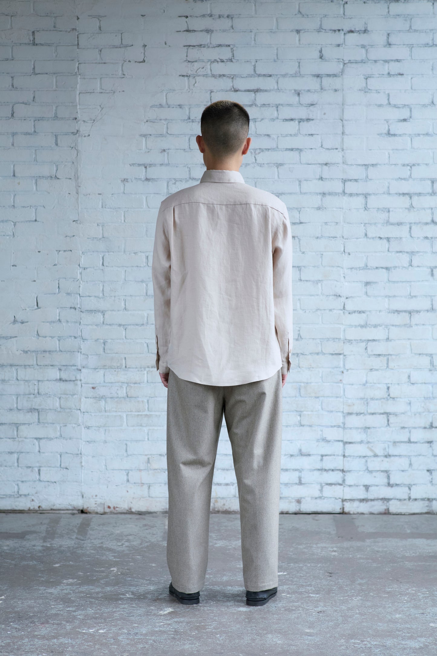 Dress Shirt in Bone Linen Twill