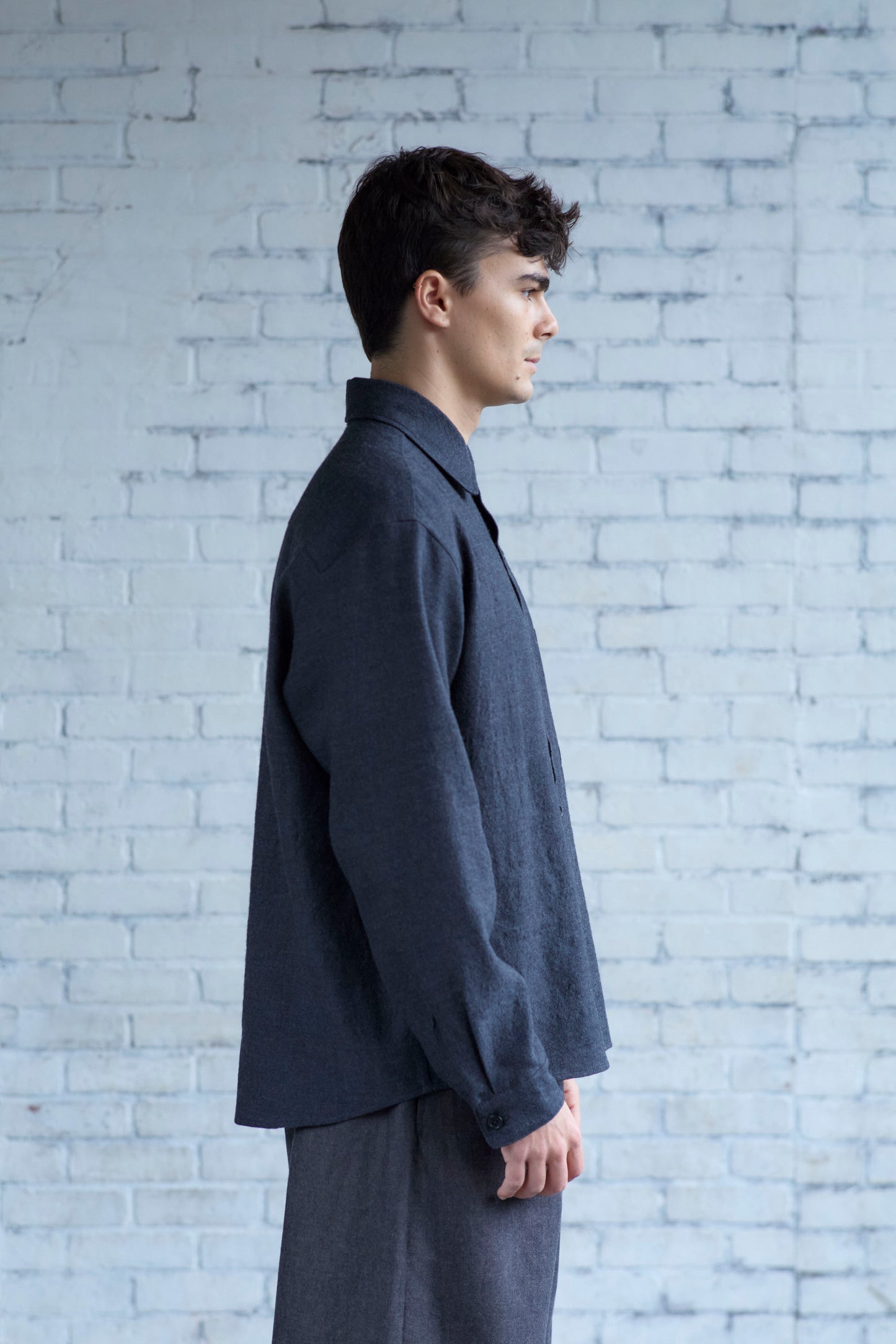 Tent Shirt in Charcoal Wool / Linen