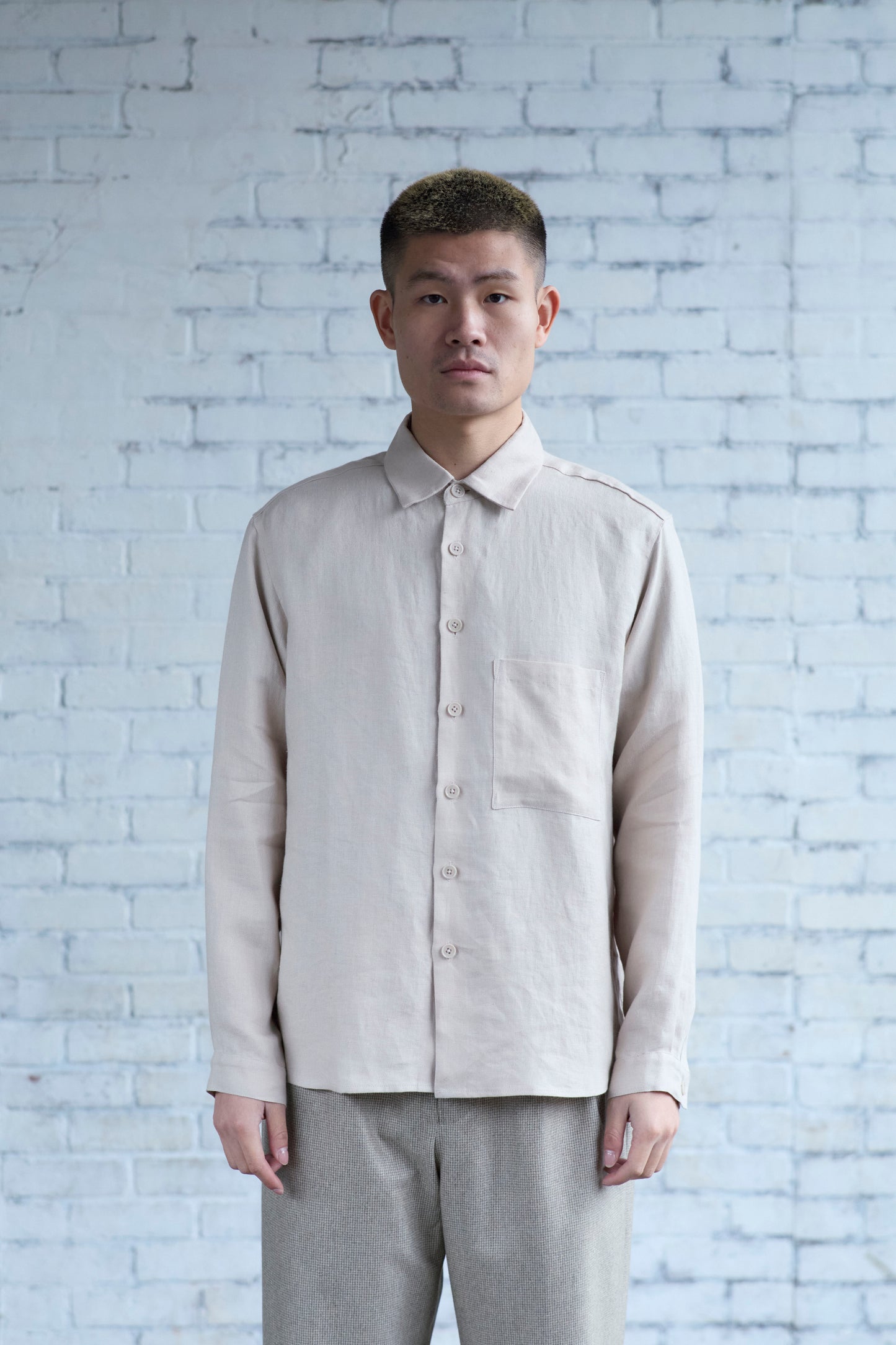 Dress Shirt in Bone Linen Twill